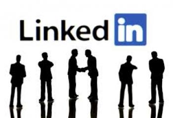 Ben, linkedin de yeteneklerinizi-becerilerinizi onaylarım. paylaşımlarınızı beğenebilirim.