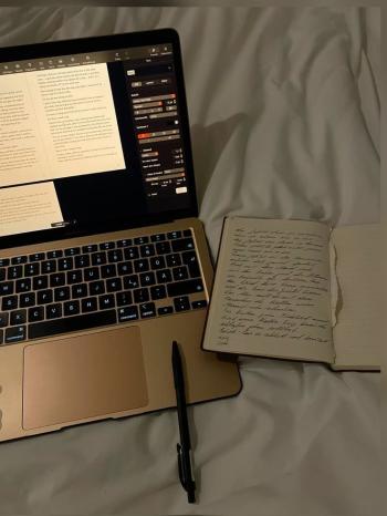 Ben uzman araştırma yorum ve inceleme yaparım. Yapay zeka yardımı ile yorum inceleme ve yazı duzenlmesi yaparım.