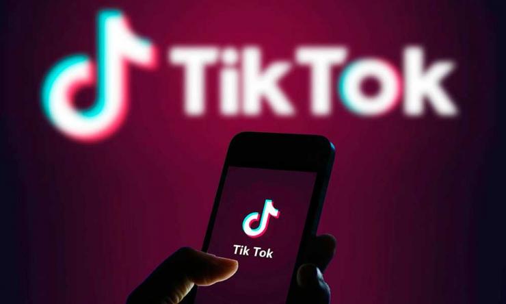 450 takipçili  8400 beğeni alan tiktok hesabımda  reklamınızı  paylaşırım. 200 tl 